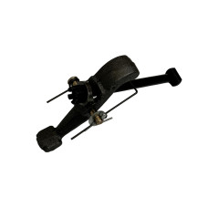 Важіль відтискного кошика зчеплення Т-40 у зборі